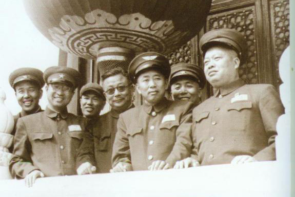 Image result for 黄永胜将军